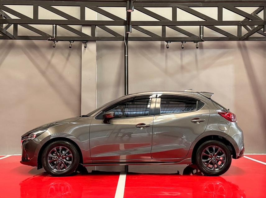 2020 MAZDA 2 1.3 HIGH CONNECT รถมือเดียว 7X,XXX กม สภาพเหมือนใหม่ รถเข้าศูนย์ทุกระยะ ไม่มีอุบัติเหตุครับ
