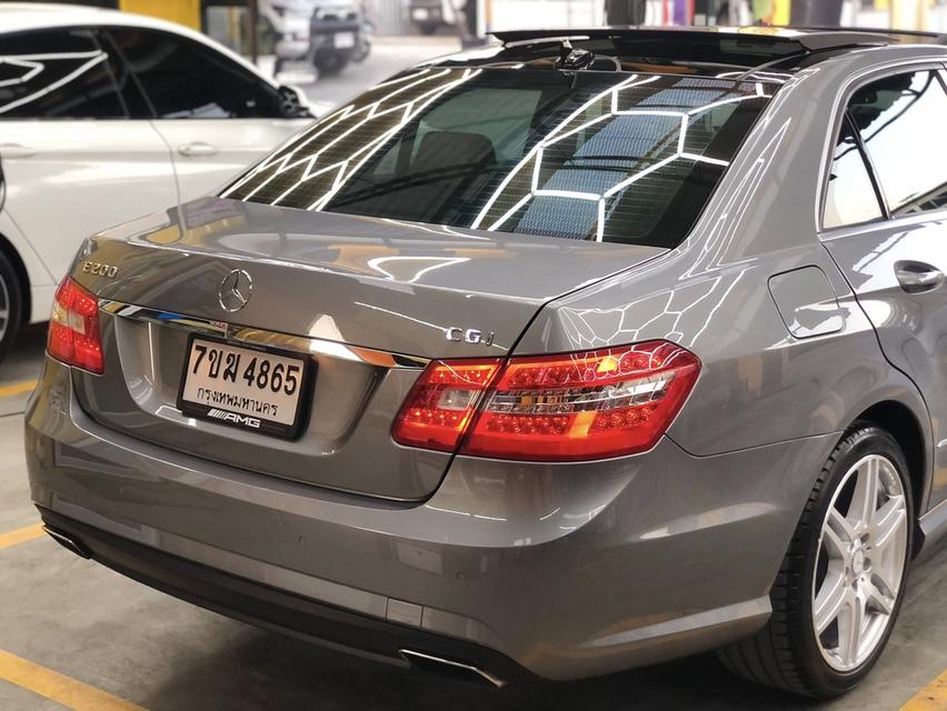 Benz w212 E200cgi AMG 8