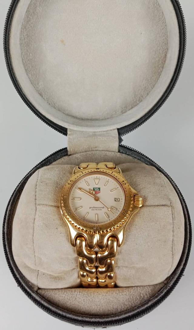 TAG HEUER ระบบ Quartz Boy size หน้าปัด 36 mm พร้อมกล่องแท้