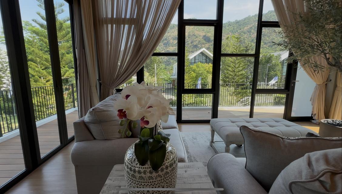 ขายบ้านเดี่ยวในโครงการหรู ปากช่อง เขาใหญ่ 232.1 ตรว ที่เนินบ้านสวยตกแตางครบ บ้านทรางนอร์ดิก 15
