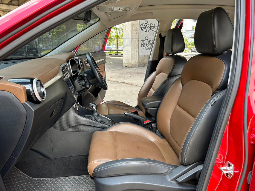 MG ZS 1.5 X Sunroof AT 2019 5