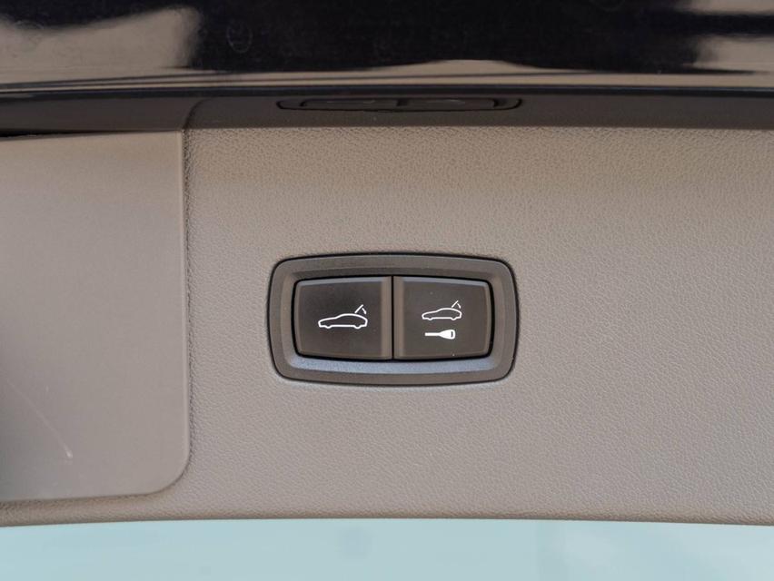 Porsche Cayenne E-Hybrid 3.0 SUV 4WD ปี จด 2020 18
