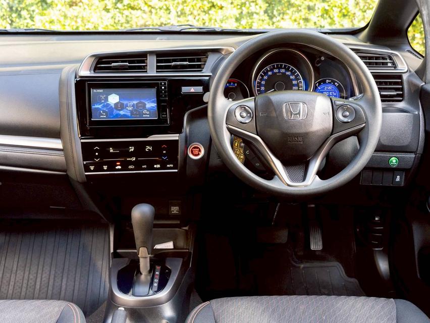 Honda jazz 1.5 RS ปีจด 2020 ♨️ ประกันเครื่องเกียร์3ปี3หมื่นkm♨️ รูปที่ 16