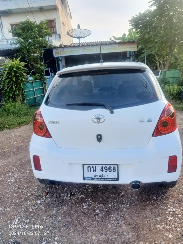 toyota yaris1.5.2012 2