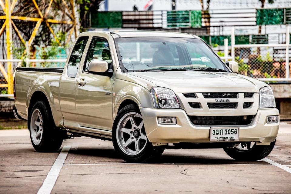 Isuzu D-Max 2.5 SLX Space Cab เกียร์ธรรมดา สีเทา ปี 2004 รหัส GT3056