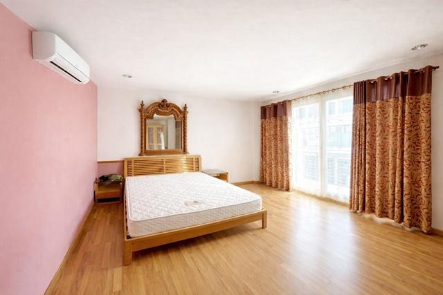 บ้านกลางเมือง 3 ชั้น สไตล์หรู 4 นอน ประชาอุทิศ เดอะซีน ทาวน์ อิน ทาวน์ รัชดา เหม่งจ๋าย 3