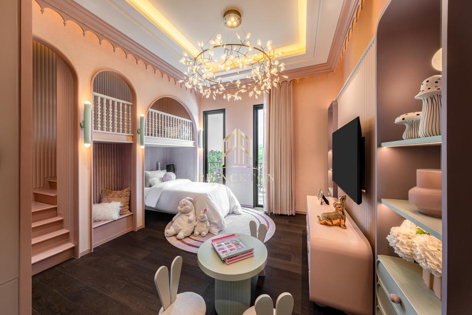  เปิดจองโซนใหม่ แปลงสวย คฤหาสน์หรู 3 ชั้น CINQ ROYAL The Eighteen Bangna KM.7 11