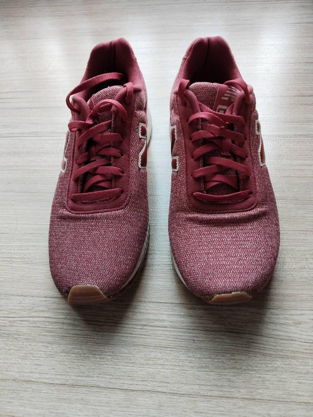 รองเท้า new balance ของแท้ สภาพดีพร้อมใช้ 4