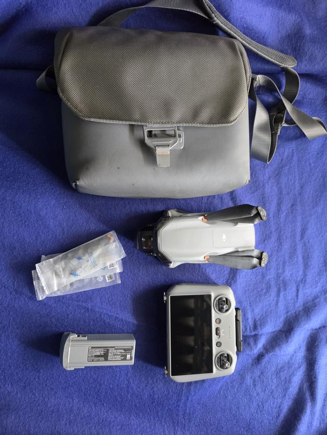 ขาย Dji air3s รีโมทrc2