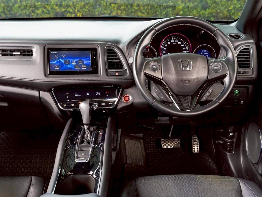 Honda HR-V 1.8RS ปี 2018 เจ้าของเดียว เล่มพร้อม กุญแจสำรองครบ 8