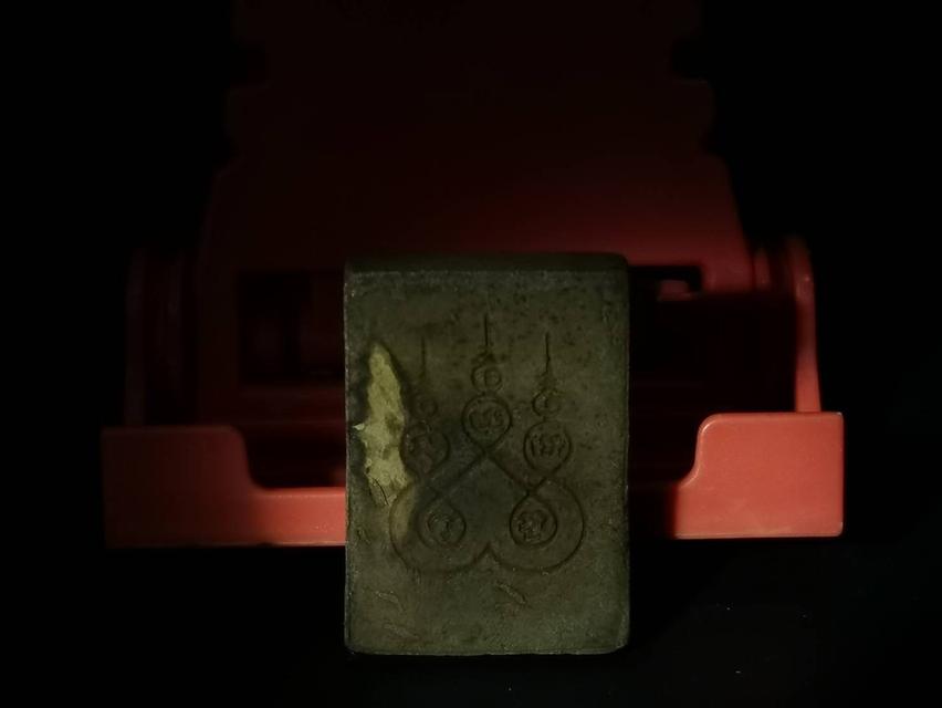 หลวงพ่อโสธร พระเนื้อผง เหล็กน้ำพี้ 3