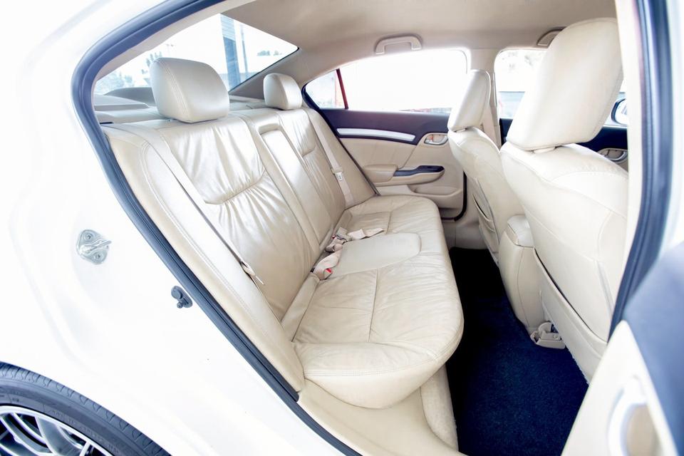 2013 Honda Civic 1.8 FB