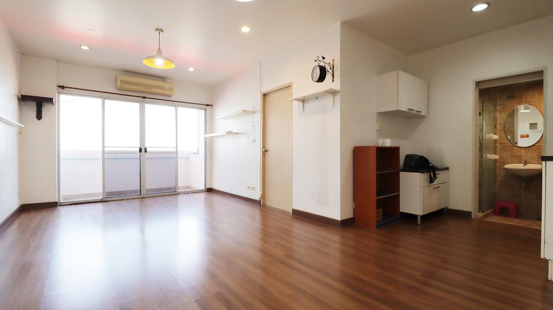 คอนโดมิเนียม บ้านประชานิเวศน์ ขนาด 51 ตร.ม. 1 ห้องนอน 1