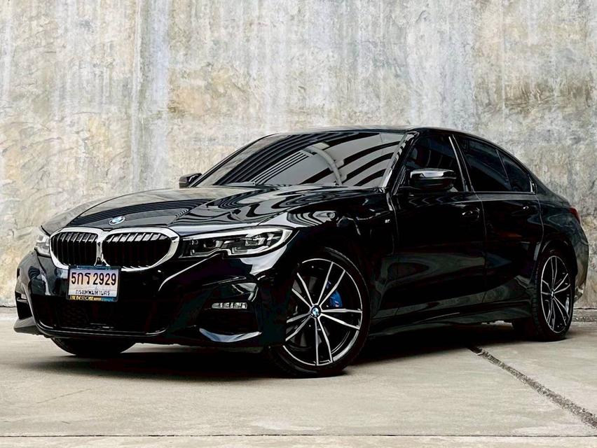 2022 BMW 330e M Sport Plug-in Hybrid โฉม G20 รถสวยใหม่ ราคาประหยัด คุ้มๆ