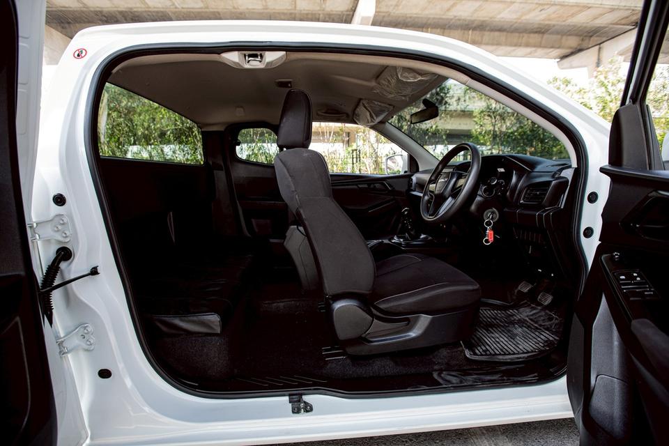 ISUZU D-MAX SPACECAB 1.9 Ddi S ปี 2021 สีเทา โฉมล่าสุด 12