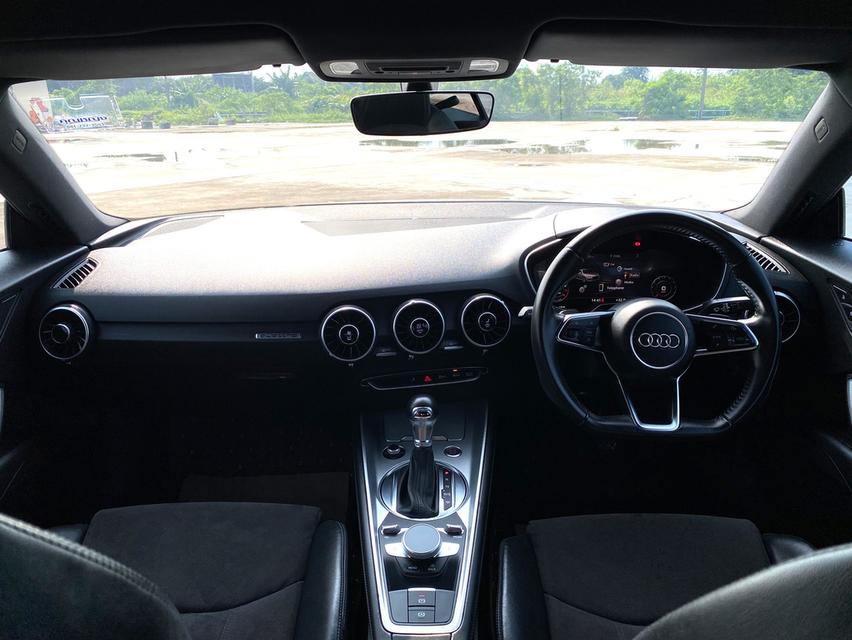 AUDI TT 2.0 TFSI Quattro 9