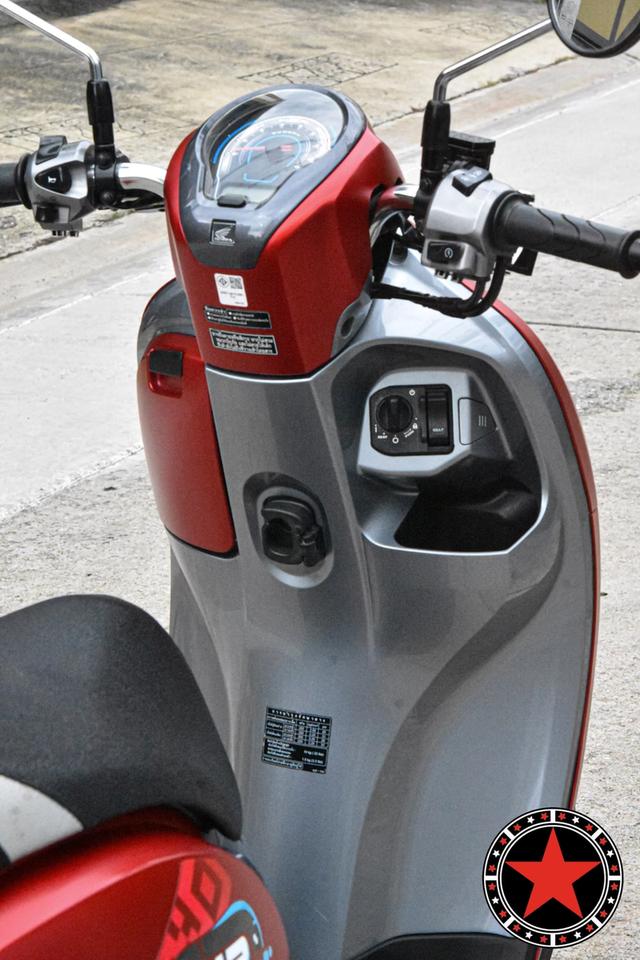 Honda Scoopy Club12 3