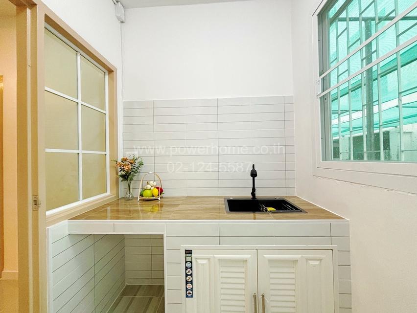 ห้องชุด บ้านเอื้ออาทร พหลโยธิน กม.44  (มิตซู นวนคร) ต. คลองหนึ่ง อ. คลองหลวง จ. ปทุมธานี 13