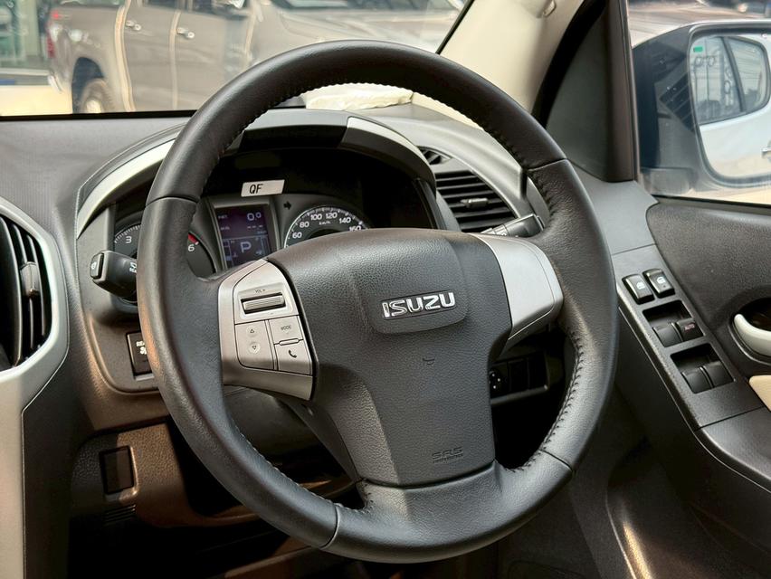 Isuzu MU-X 3.0DVD ปี14 11