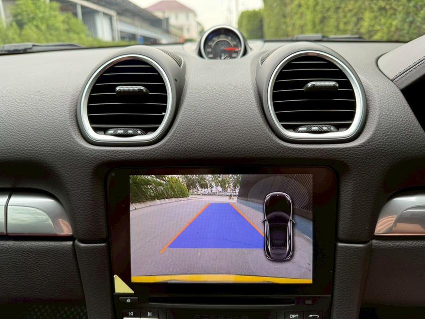 รหัสรถ AP718 Porsche 718 Cayman สีขาว Warp เหลือง ปี 2018 จด 2019 13