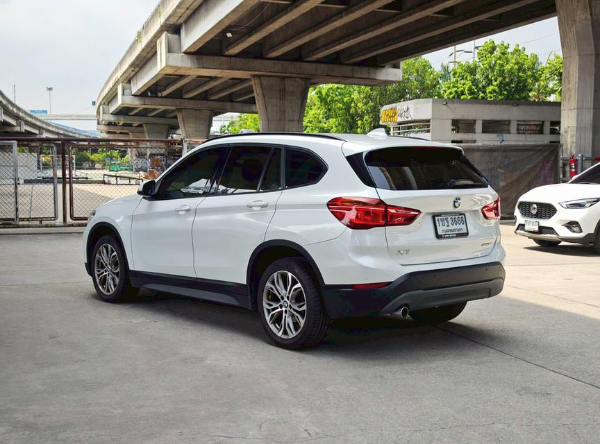 BMW X1 sDrive18i F48 รถปี 2019 / 2020 รูปที่ 5