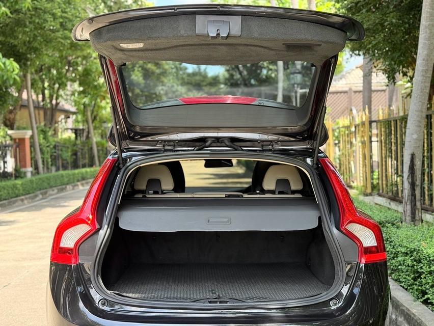 (แจ้งรหัสรถ PJP8124) 2013 #VOLVO V60 1.6 V60 DRIVe Wagon รูปที่ 16