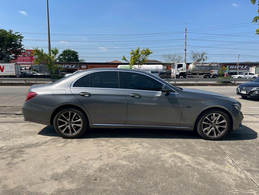 รหัสรถ PJP2144 2020 BENZ E300e Avantgarde