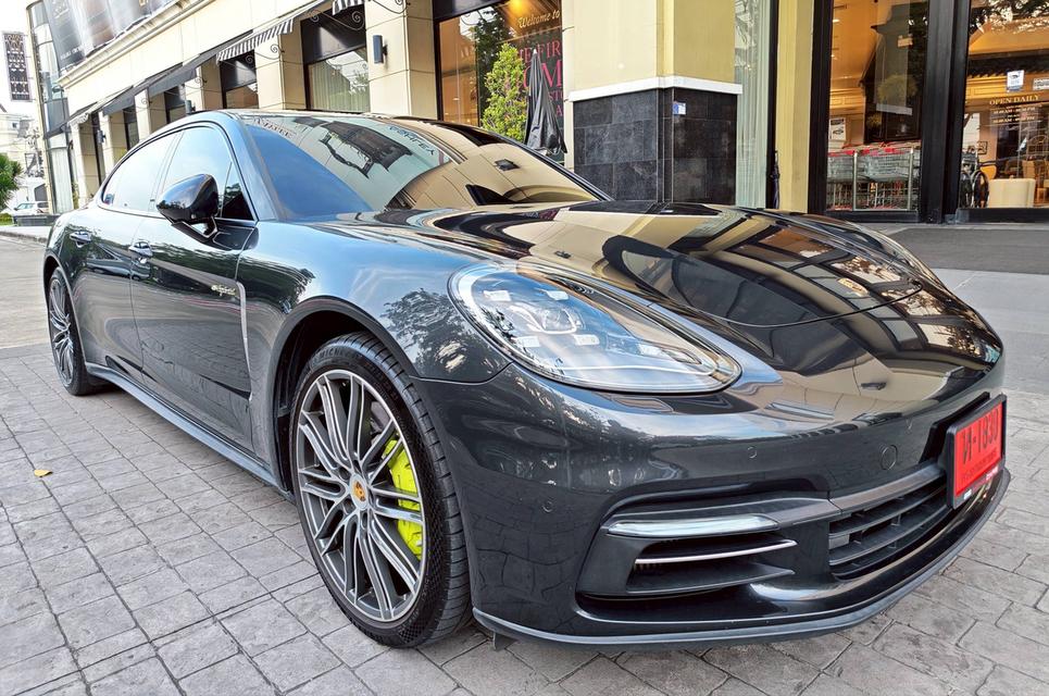 🐸 AAS executive ช่วงยาว Waranty ล้นๆ ใหม่กริ้บพลาสติกยังอยู่ครับ 😁😁 New Arrival!! ❤️ Porsche Panamera 4 E -hybrid executive 2019 Top Option รูปย่อยที่ 3