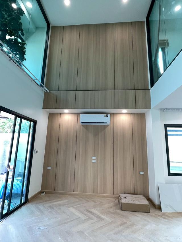 ขาย บ้านเดี่ยวหลังมุม ขนาด 66 ตร.วา 3 ห้องนอนรีโนเวทใหม่สไตล์โมเดิร์น โซนนวมินทร์-ประเสริฐมนูกิจ 8