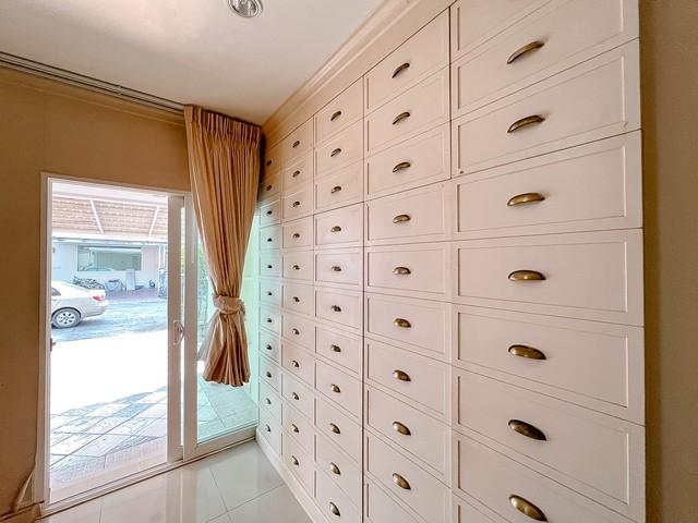 PP461 ขายบ้านเดี่ยว 2 ชั้น โครงการ เดอะ เซนโทร รามอินทรา โซนรามอินทรา  โครงการคุณภาพจาก AP เพียง 4.99 ล้านบาท ใกล้แฟชั่นไอส์แลนด์ เดอะพรอมานาด 15