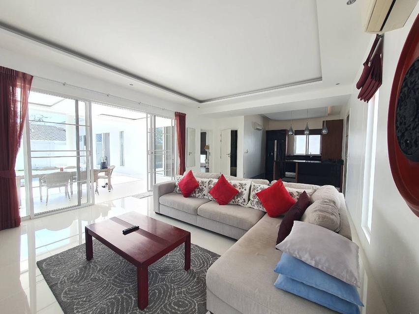 Luxury Modern Pool Villa 4 Bedrooms 4 Bathrooms at Soi 102 Hua Hin 13