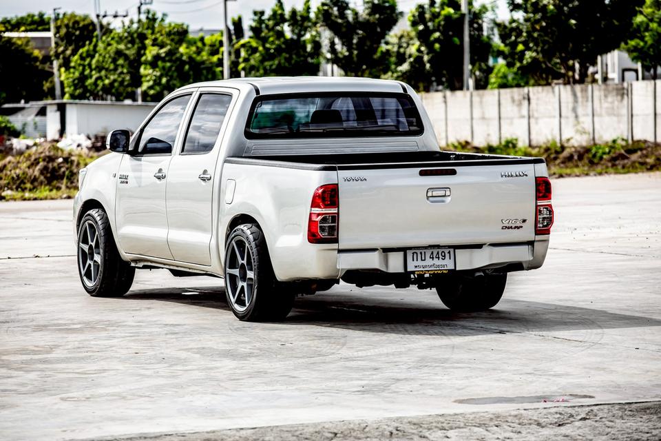 Toyota Vigo Double Cab 4 ประตู 3.0 ดีเซล ปี 2005 สีเทา  8