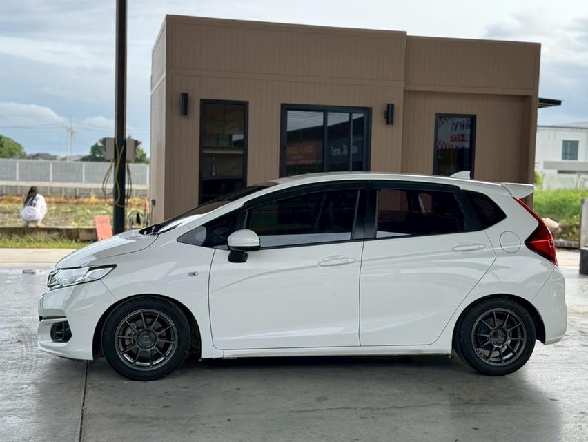 2020 Honda jazz