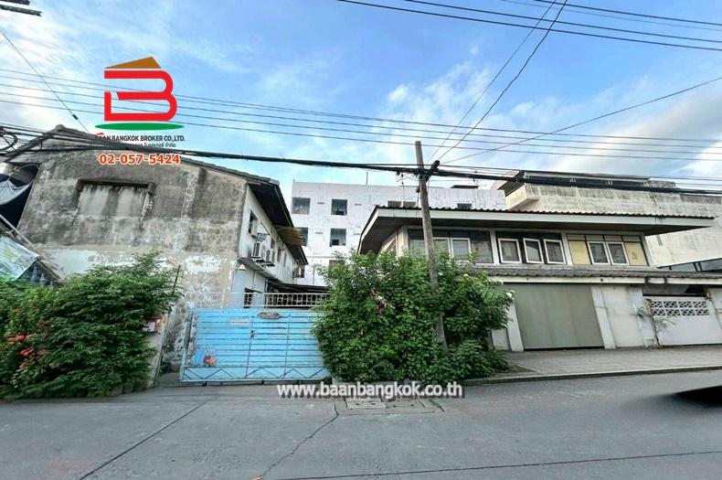 ที่ดินพร้อมอาคาร ซอยลาดพร้าว 87 แยก 5 เนื้อที่ 100 ตรว. ถนนลาดพร้าว แขวงคลองเจ้าคุณสิงห์ เขตวังทองหลาง กรุงเทพฯ 1