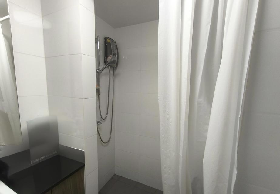 คอนโดแชปเตอร์วันลาดพร้าว ซอย 1 เดินทางสะดวกช๊อปสบาย ใกล้ศูนย์การค้าและศูนย์กลางคมนาคม 7