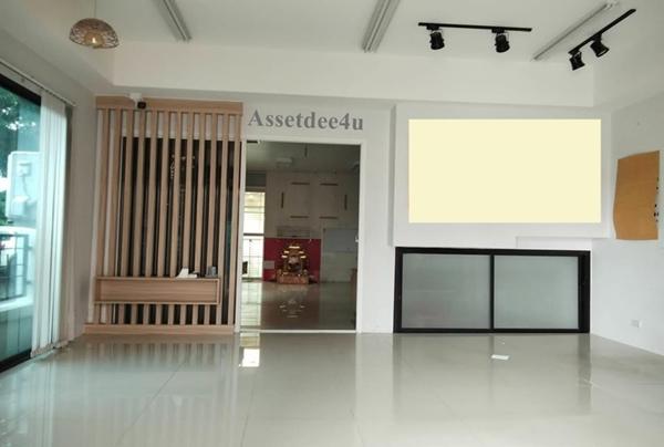 AT586 ให้เช่าโฮมออฟฟิศ ทาวน์โฮม 3 ชั้น บ้านกลางเมือง มอนติคาร์โล รัชวิภา จดบริษัทได้ ใกล้รถไฟฟ้า