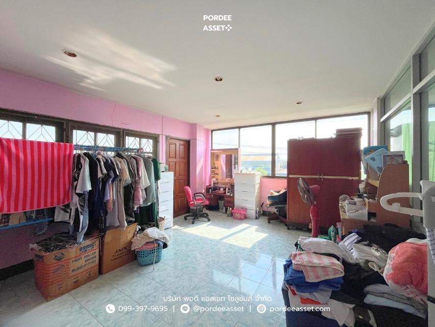 ขาย!! อาคารพาณิชย์ 3.5 ชั้น 2 คูหา ติดถนนบางบัวทอง - สุพรรณบุรี 340 (หลังมุม ขนาด 84 ตร.ว.) ถ.บางบัวทอง-สุพรรณบุรี บางบัวทอง นนทบุรี 11