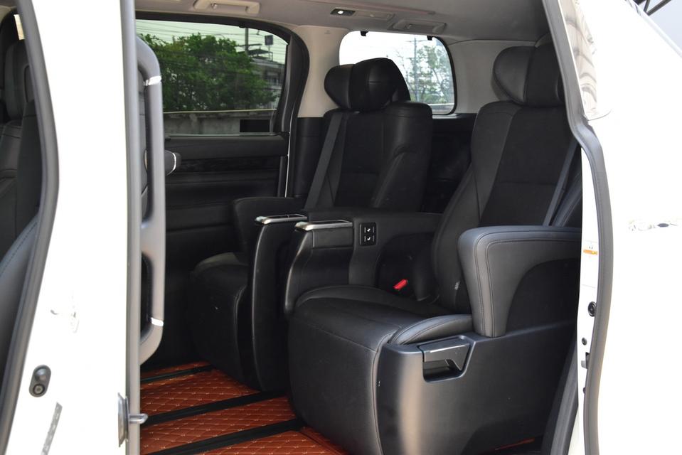 รหัสรถ PBG9999 Toyota Alphard 2.5 SC Package ปี 2020 7