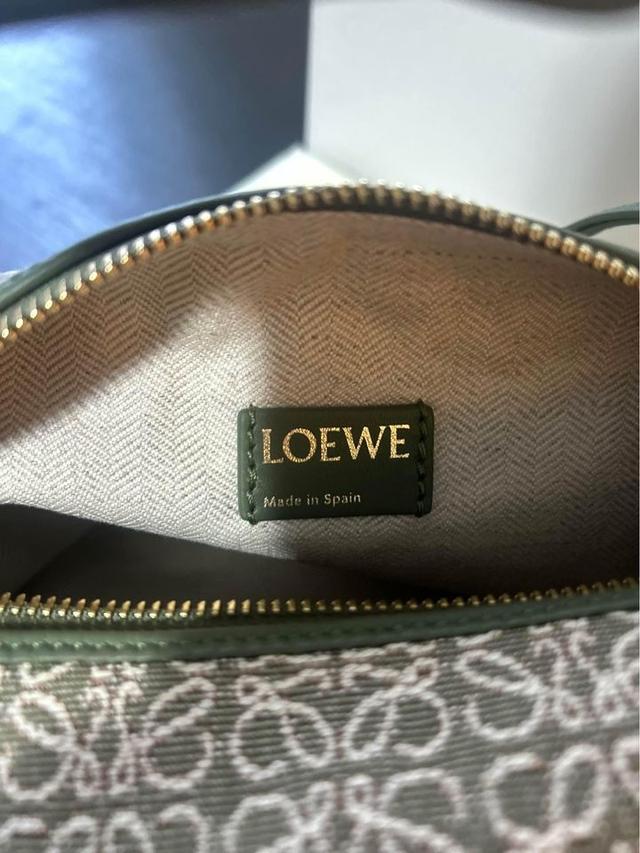 Loewe Small Cubi Bag อุปกรณ์ครบ 3