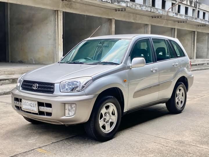 รีบขาย Toyota Rav4 4