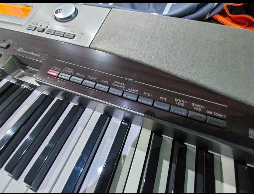 เปียโนไฟฟ้า Casio PX-400R 4