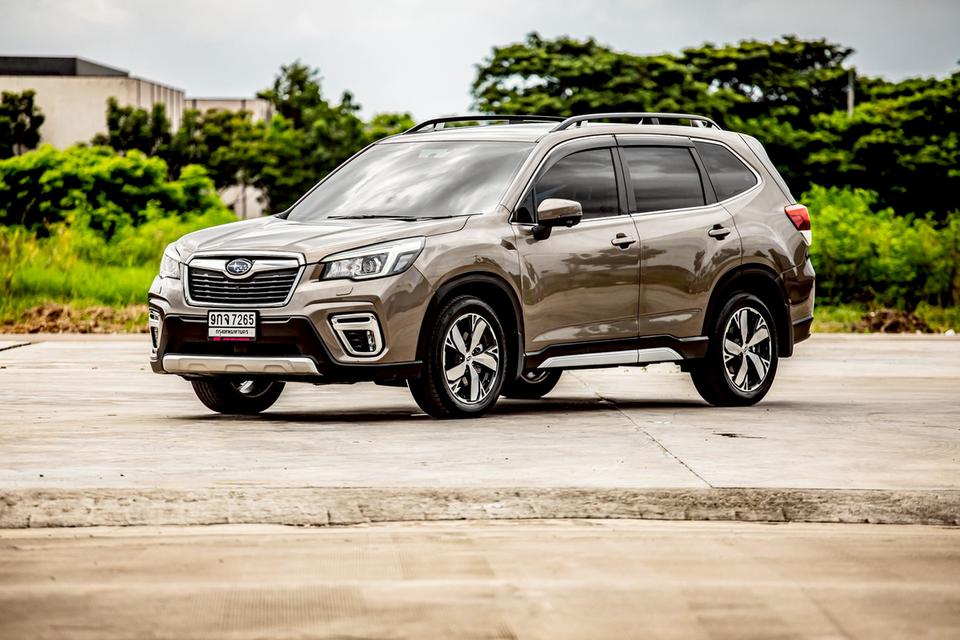 Subaru Forester 2.0S EYESIGHT ปี 2019 สีน้ำตาล มือเดียวป้ายแดง  7