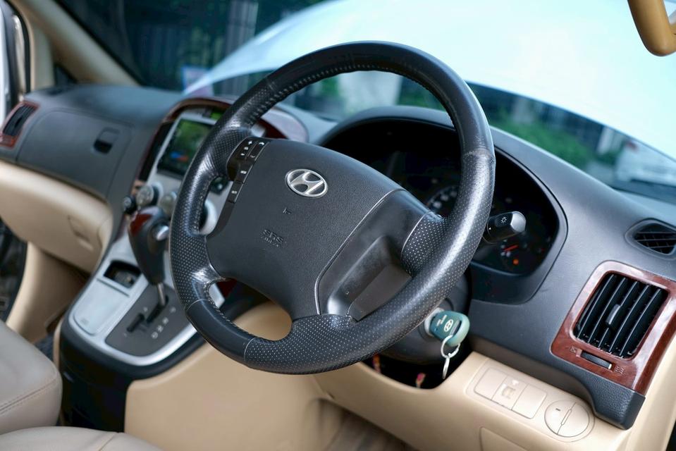 Hyundai Grand starex 2.5 Vip  14
