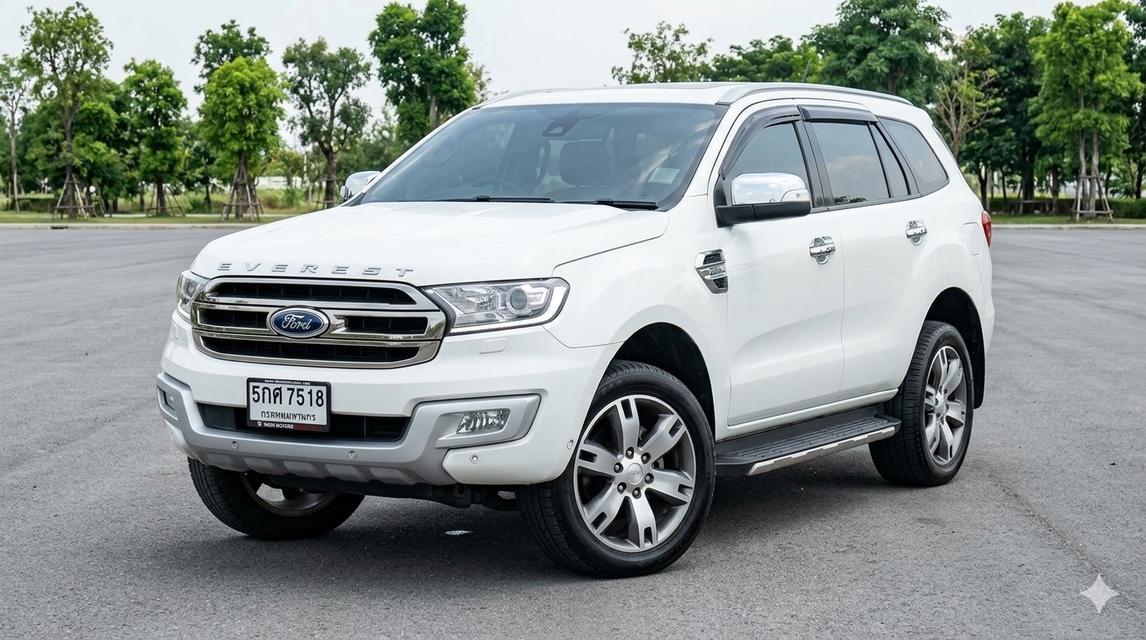 🚗 Ford Everest 2.2 TITANIUM 2WD AT 2017
