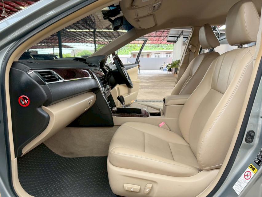 TOYOTA CAMRY 2.5 HYBRID ปี2013 9