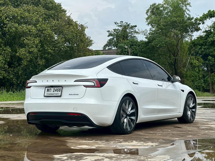 Tesla Model 3 Highland Long Range 2024 4