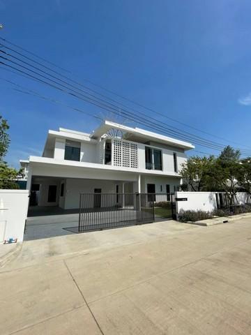 ให้เช่า บ้านเดี่ยว 2 ชั้น โครงการ มัณฑนา บางนากม 15 Mantana Bangna Km.15 พร้อมเฟอร์นิเจอร์ ใกล้เมกาบางนา ทางคู่ขนาน ถนนบางนา-ตราด 15