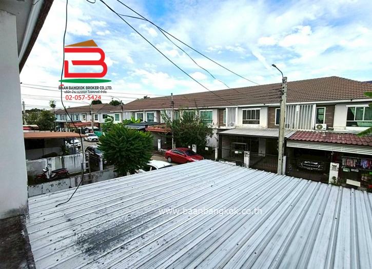ทาวน์เฮ้าส์ 2 ชั้น หมู่บ้านพฤกษาวิลล์ 55/1 (แฟชั่นไอส์แลนด์) เนื้อที่ 28.6 ตรว. แขวงบางชัน เขตคลองสามวา 9
