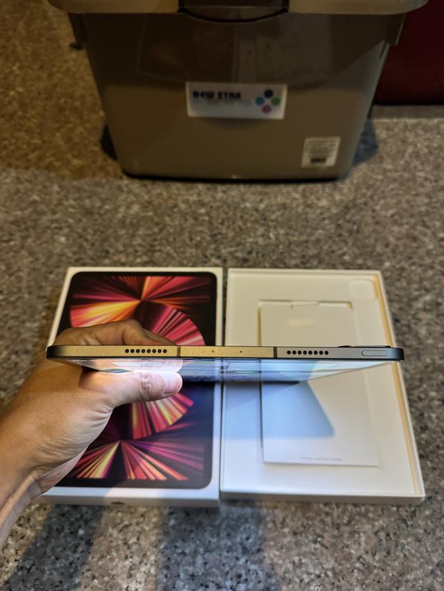 ขายiPadPro11นิ้วM1สีดำ512กิ๊กWifi Celluer ใส่ซิมได้มีกล่องจอไม่เหลือฃไม่มีจุดเดทยุดไบร้หายาห รูปที่ 3