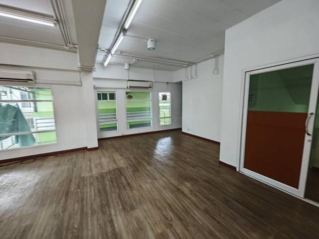 ให้เช่าโฮมออฟฟิศ 4.5 ชั้น 100 ตร.ว. ซอยอ่อนนุช 66 ใกล้ MTR ศรีนครินทร์ 38 และซีคอนสแควร์ 5